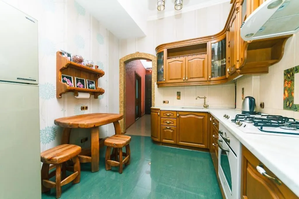 Apartment With View On Inpedendence Square Khreshchatyk Kiev Ucraina
